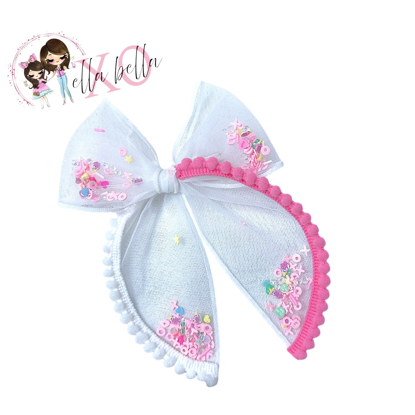 Pom Pom Trimmed Shaker Bow